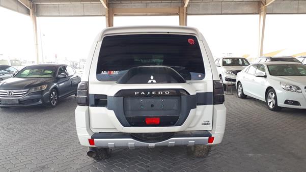 Photo 7 VIN: JMYLYV95WGJ724232 - MITSUBISHI PAJERO 