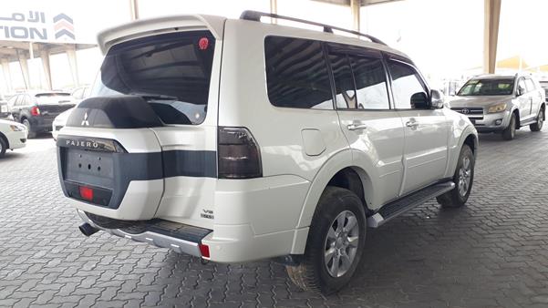 Photo 8 VIN: JMYLYV95WGJ724232 - MITSUBISHI PAJERO 