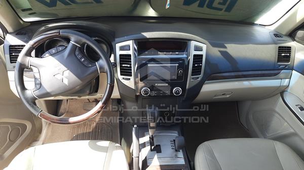 Photo 13 VIN: JMYLYV95WGJ725581 - MITSUBISHI PAJERO 