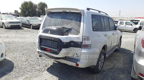 Photo 8 VIN: JMYLYV95WGJ725581 - MITSUBISHI PAJERO 