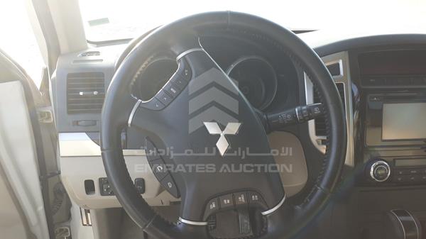 Photo 11 VIN: JMYLYV95WGJ730286 - MITSUBISHI PAJERO 