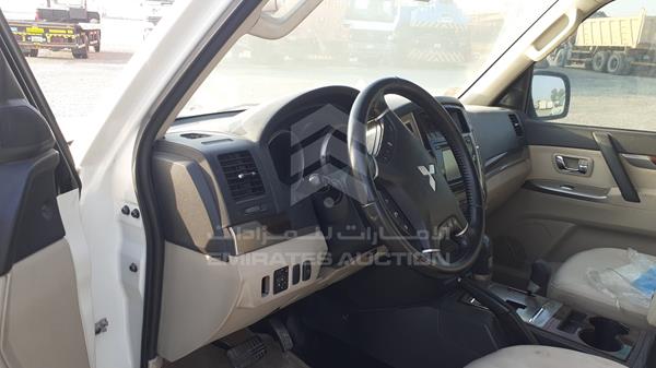 Photo 9 VIN: JMYLYV95WGJ730286 - MITSUBISHI PAJERO 