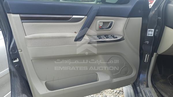 Photo 9 VIN: JMYLYV95WGJ730491 - MITSUBISHI PAJERO 