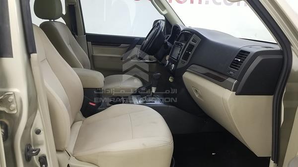 Photo 21 VIN: JMYLYV95WGJ731358 - MITSUBISHI PAJERO 