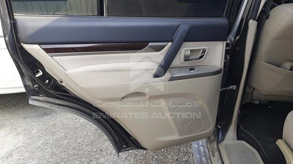 Photo 17 VIN: JMYLYV95WGJ732735 - MITSUBISHI PAJERO 