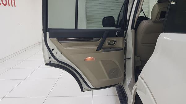 Photo 20 VIN: JMYLYV95WGJ732791 - MITSUBISHI PAJERO 