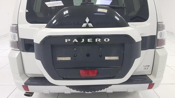 Photo 22 VIN: JMYLYV95WGJ732791 - MITSUBISHI PAJERO 