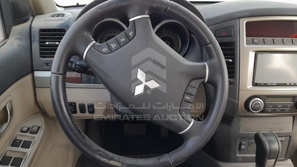 Photo 11 VIN: JMYLYV97W9J710303 - MITSUBISHI PAJERO 