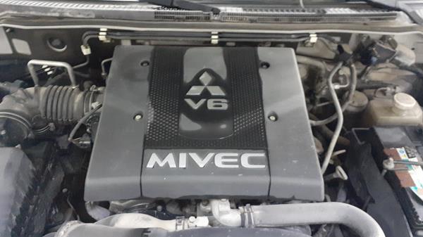 Photo 28 VIN: JMYLYV97WAJ714751 - MITSUBISHI PAJERO 