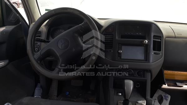 Photo 9 VIN: JMYMRV63W4J703286 - MITSUBISHI PAJERO 