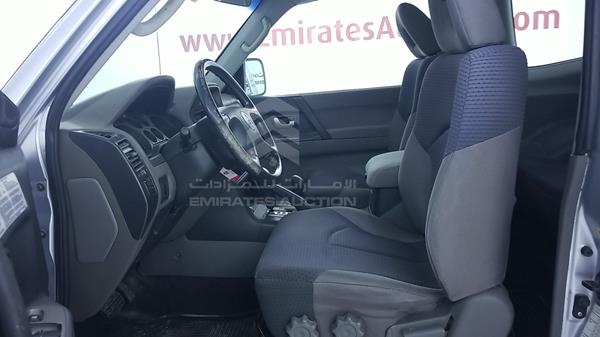 Photo 11 VIN: JMYMRV63W7J704726 - MITSUBISHI PAJERO 