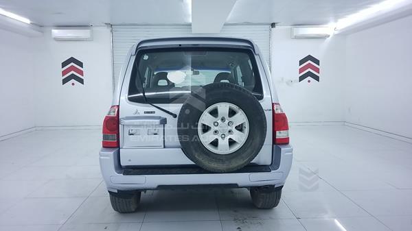 Photo 6 VIN: JMYMRV63W7J704726 - MITSUBISHI PAJERO 