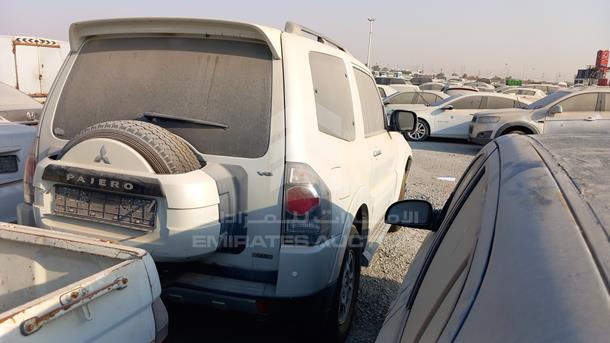 Photo 11 VIN: JMYMRV83W8J716631 - MITSUBISHI PAJERO 