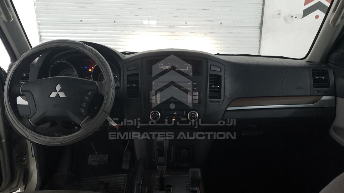 Photo 16 VIN: JMYMRV83W8J723730 - MITSUBISHI PAJERO 