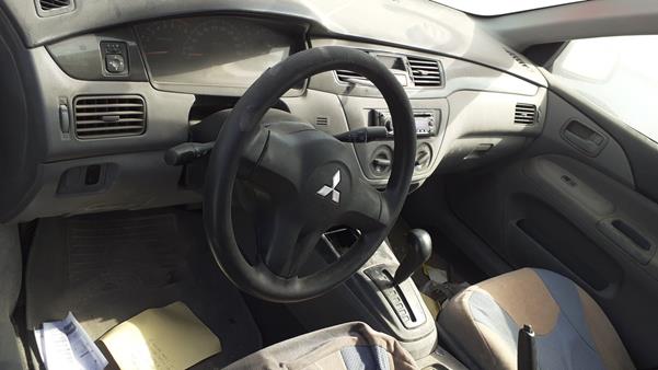 Photo 11 VIN: JMYSRCS1A7U715830 - MITSUBISHI LANCER 