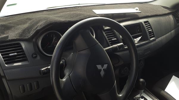 Photo 14 VIN: JMYSRCY1AEU724041 - MITSUBISHI LANCER 