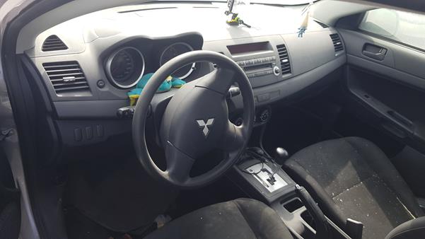 Photo 12 VIN: JMYSTCY4AAU721013 - MITSUBISHI LANCER 