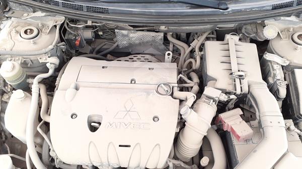 Photo 26 VIN: JMYSTCY4AGU734523 - MITSUBISHI LANCER 