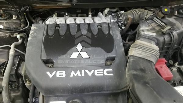 Photo 26 VIN: JMYXLGF4WGZ702604 - MITSUBISHI OUTLANDER 