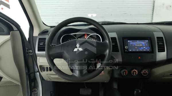 Photo 13 VIN: JMYXTCW5WDU707589 - MITSUBISHI OUTLANDER 