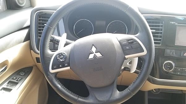 Photo 11 VIN: JMYXTGF3WFZ700970 - MITSUBISHI OUTLANDER 