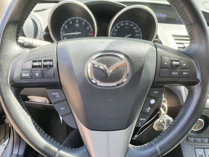 Photo 11 VIN: JMZBLB4Z211508854 - MAZDA 3 