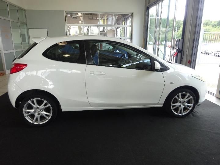 Photo 8 VIN: JMZDE13K200113719 - MAZDA 2 HATCHBACK 