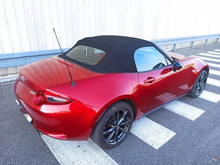 Photo 4 VIN: JMZND6E7610129894 - MAZDA MX-5 CONVERTIBLE 