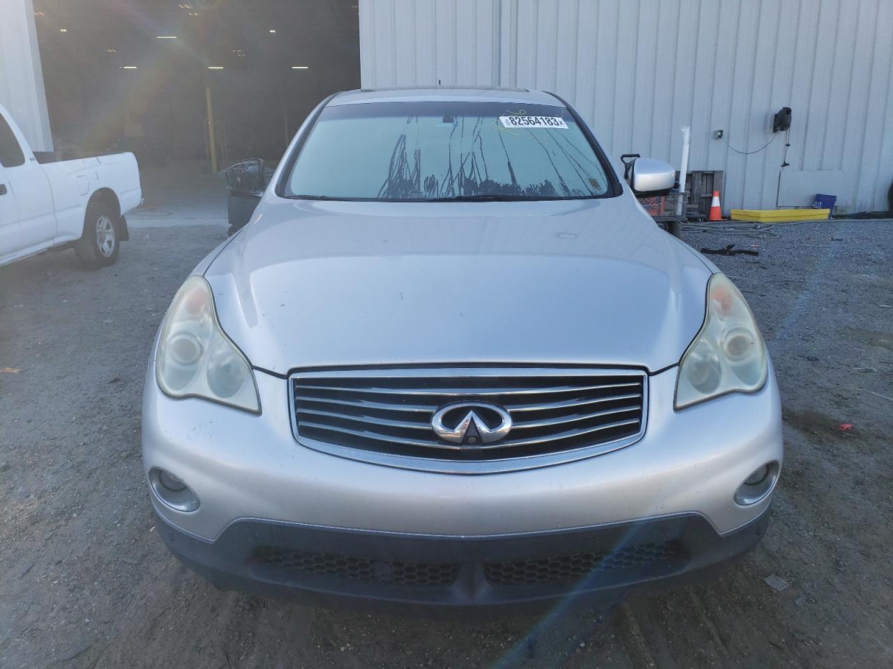 Photo 4 VIN: JN1AJ0HP1AM701484 - INFINITI EX 