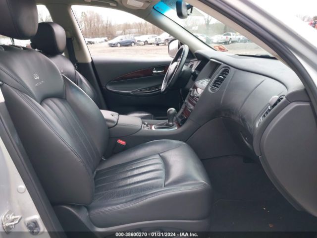 Photo 4 VIN: JN1AJ0HR0BM854537 - INFINITI EX35 