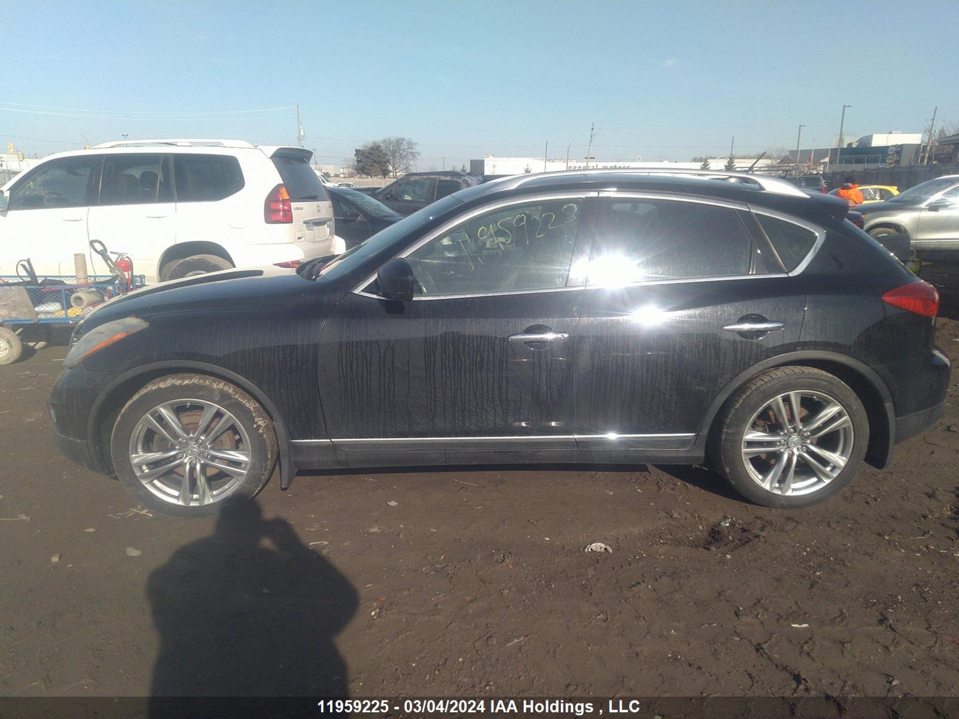 Photo 13 VIN: JN1AJ0HR1BM851792 - INFINITI EX 