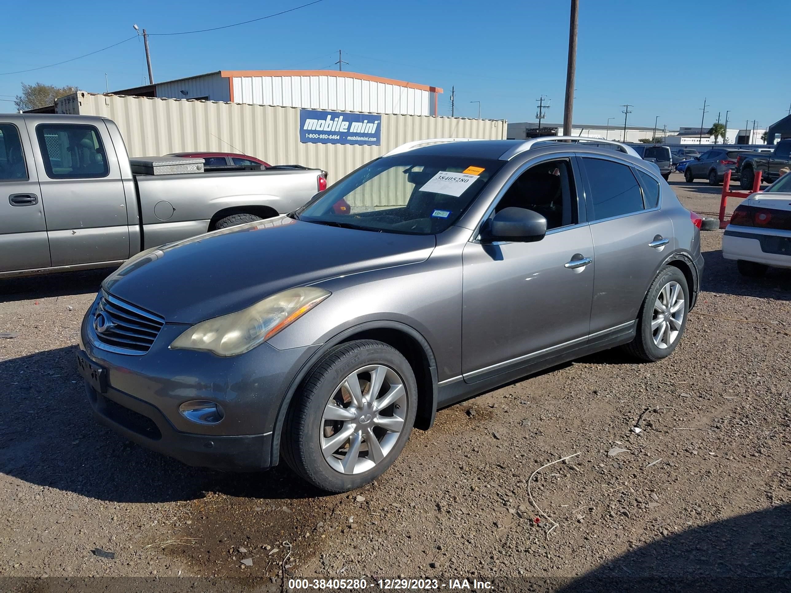 Photo 1 VIN: JN1AJ0HR6BM855160 - INFINITI EX 