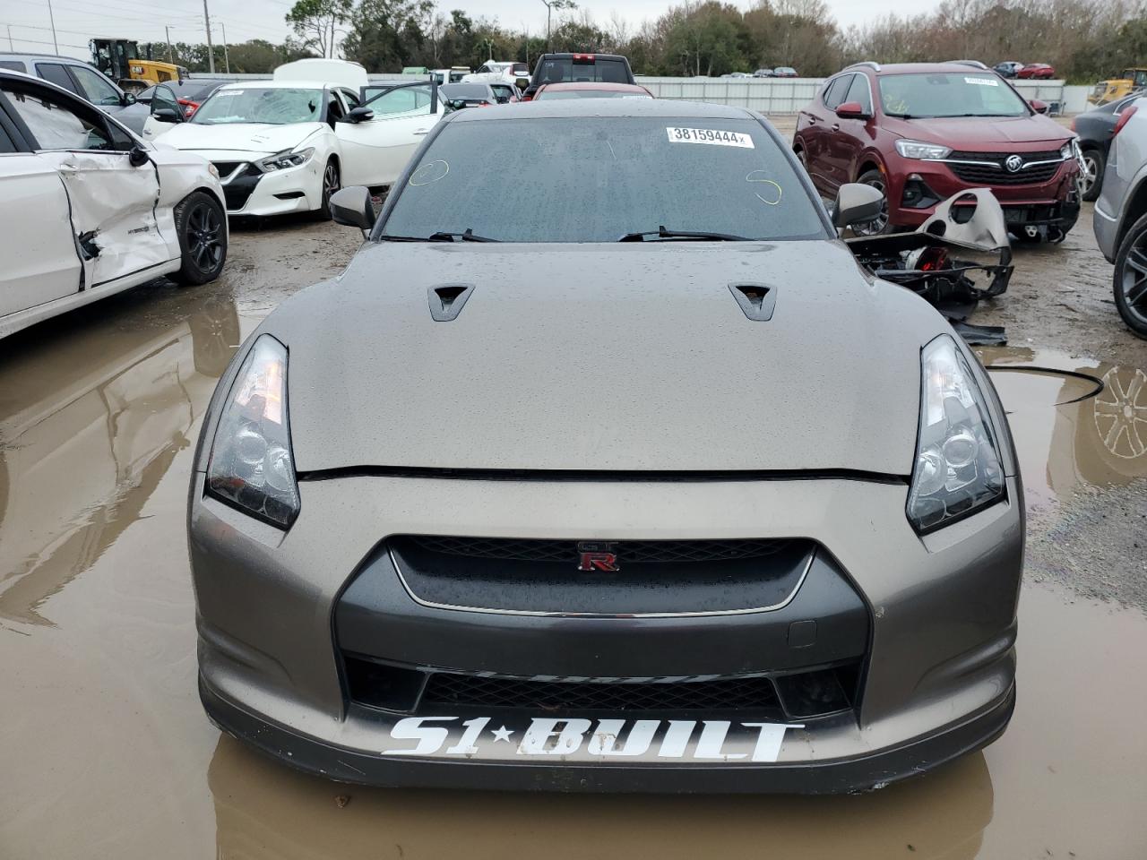 Photo 4 VIN: JN1AR54F49M252770 - NISSAN GT-R 