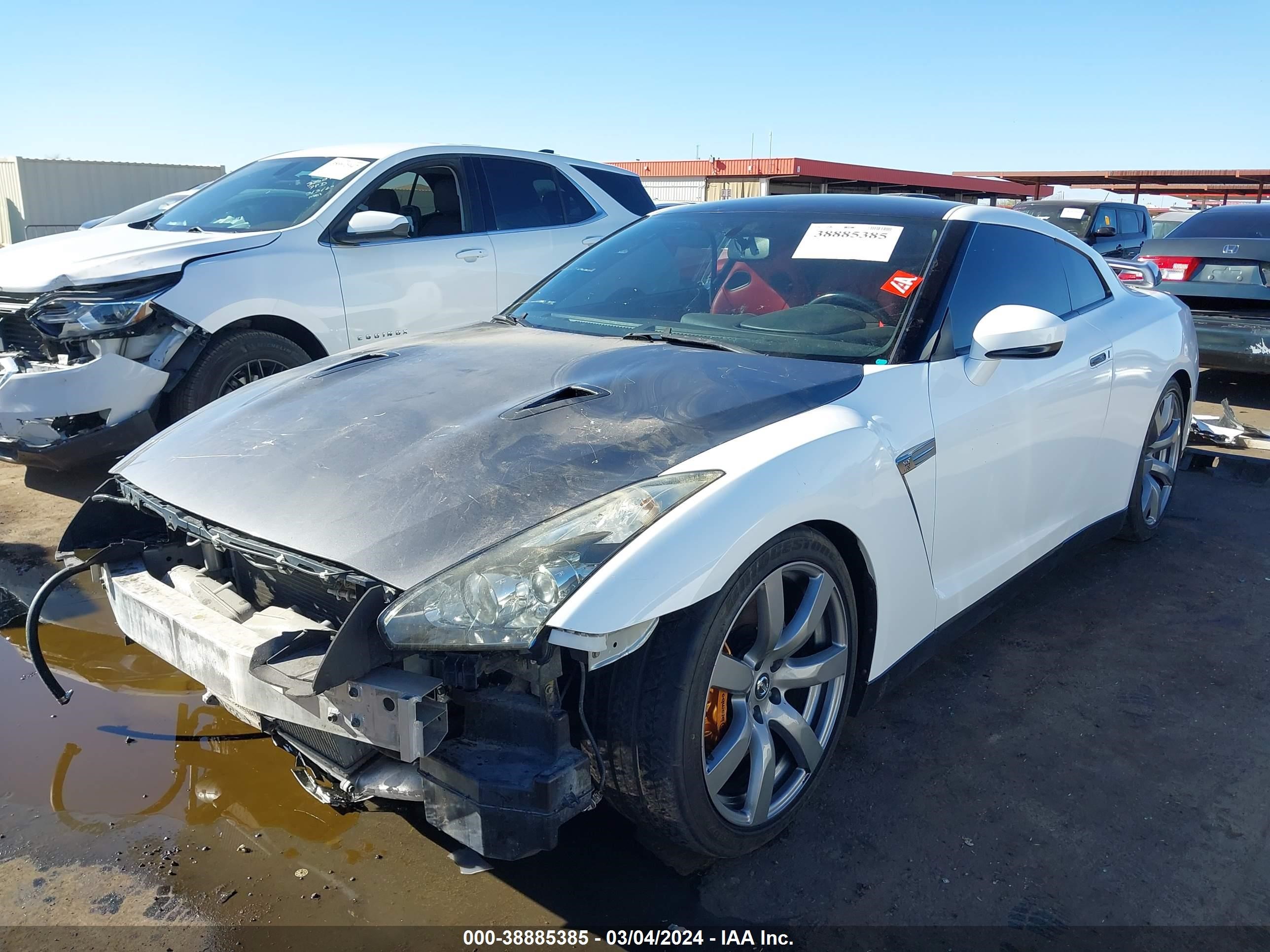 Photo 3 VIN: JN1AR54FX9M251090 - NISSAN GT-R 