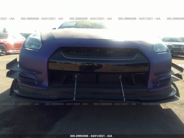 Photo 5 VIN: JN1AR5EF0AM230428 - NISSAN GT-R 