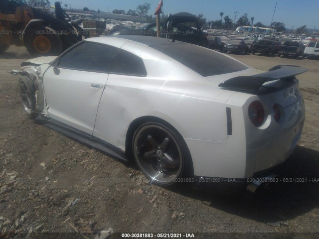 Photo 2 VIN: JN1AR5EF0EM270451 - NISSAN GT-R 