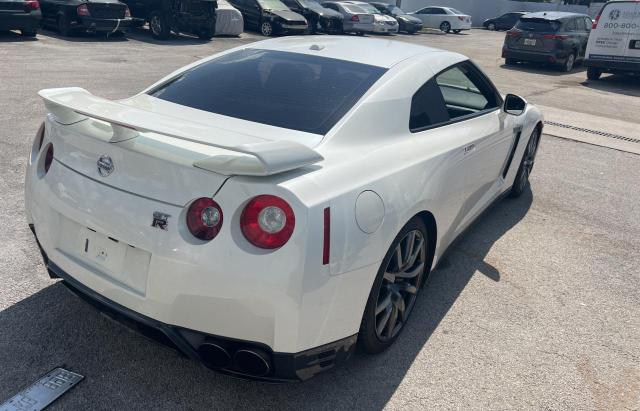 Photo 3 VIN: JN1AR5EF6DM261140 - NISSAN GT-R PREMI 