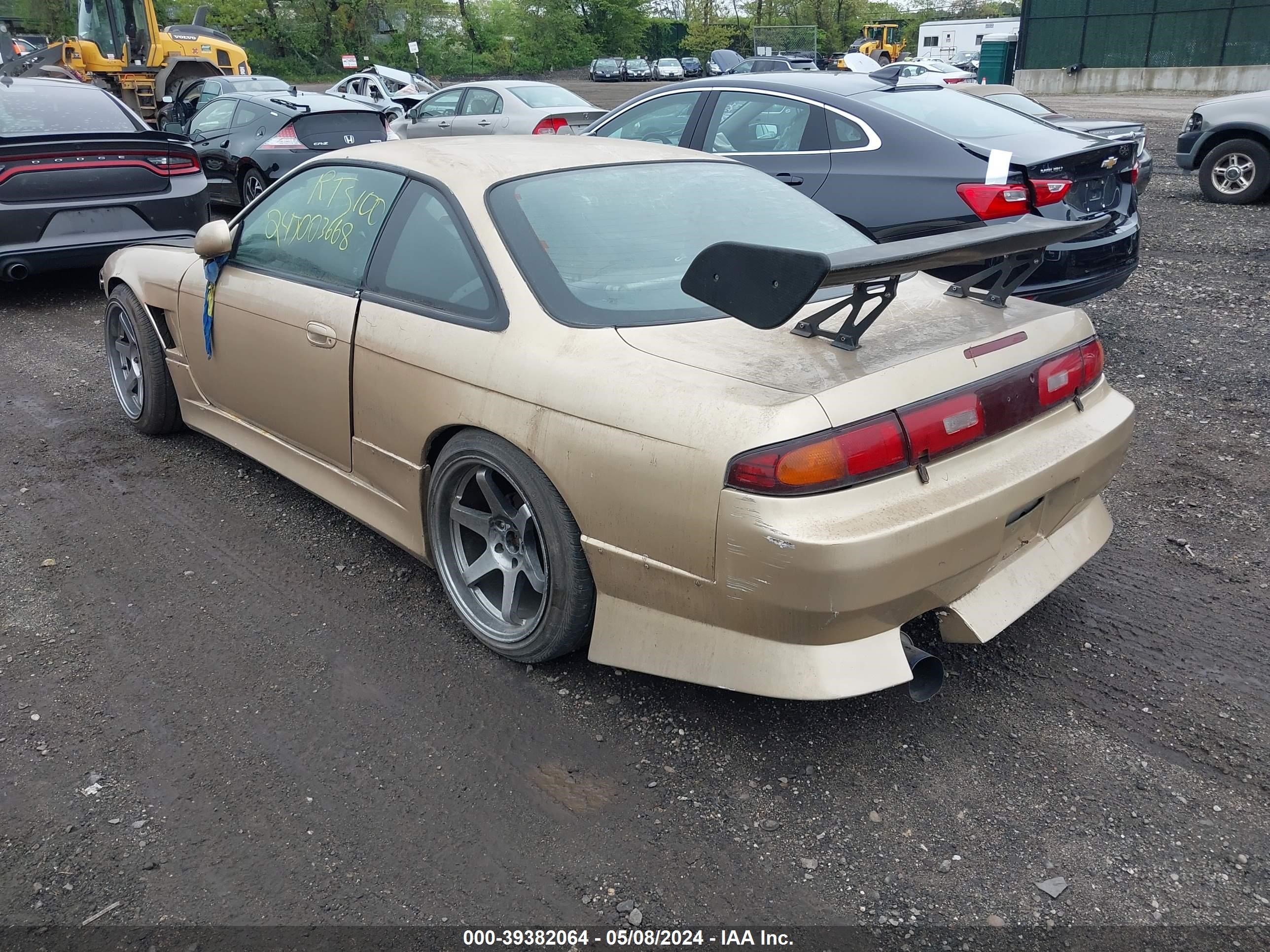 Photo 2 VIN: JN1AS44D7TW050899 - NISSAN 240SX 