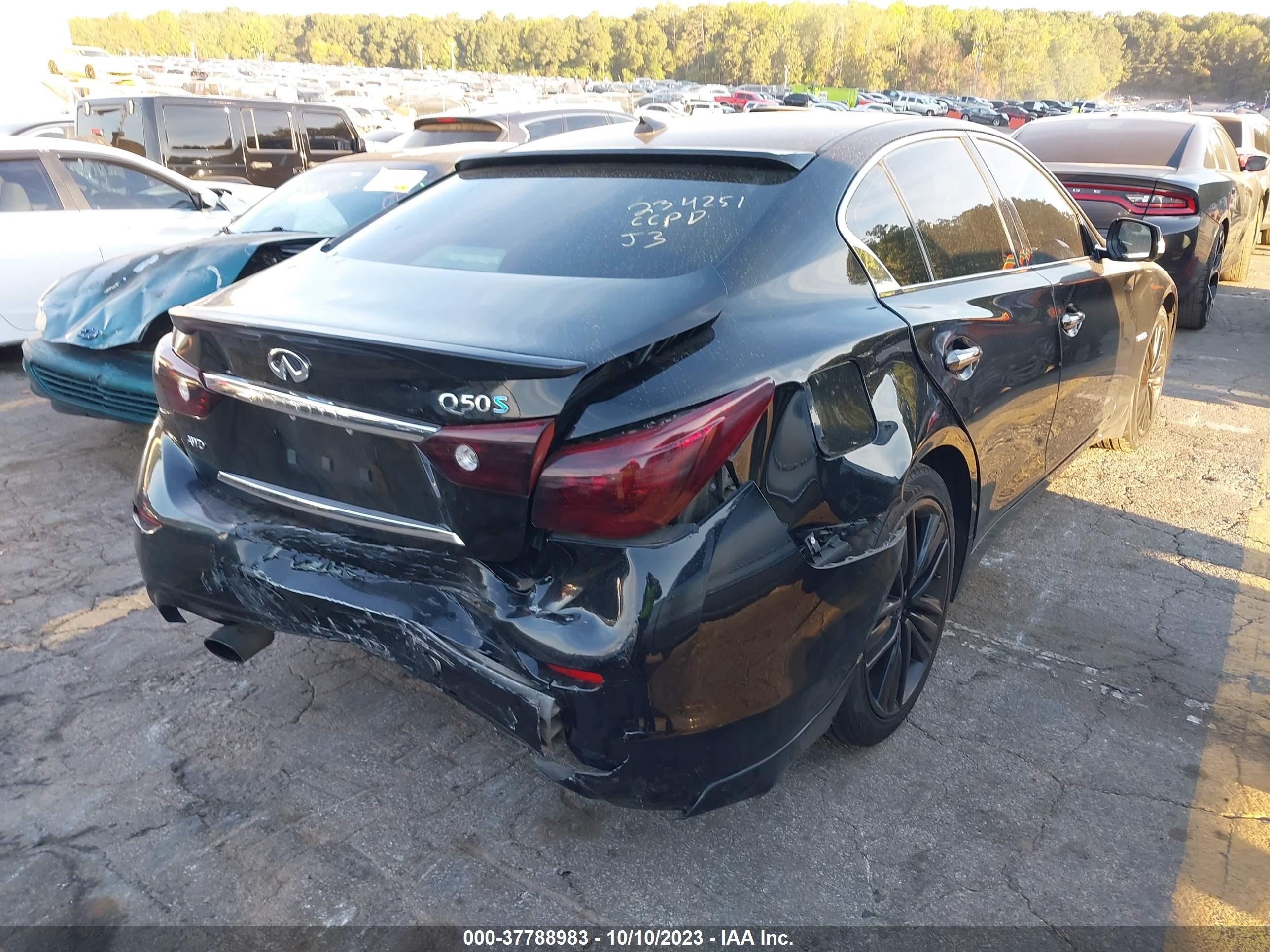 Photo 3 VIN: JN1AV7AR7EM703304 - INFINITI Q50 