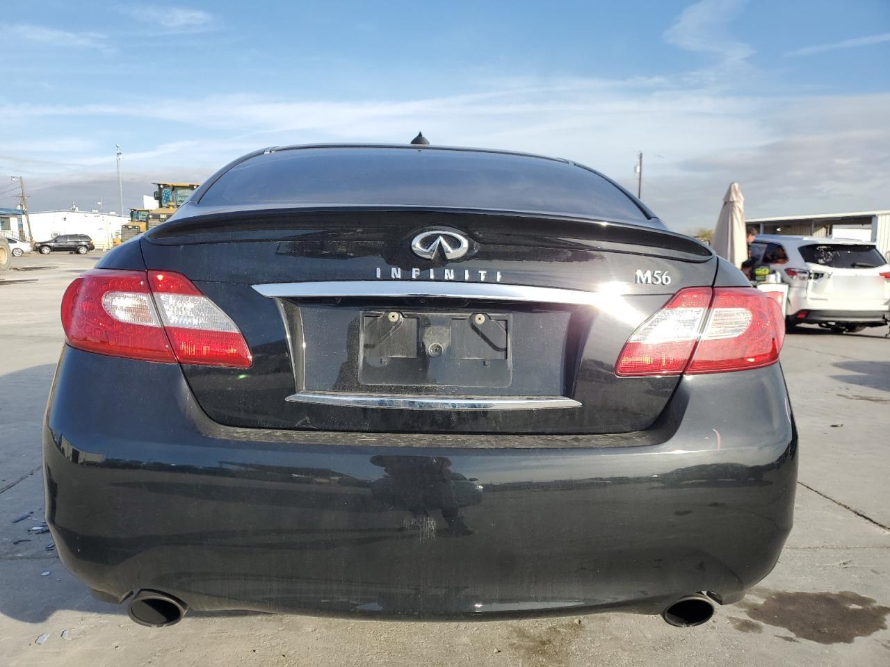 Photo 5 VIN: JN1AY1AP7CM530089 - INFINITI M 