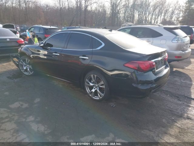 Photo 2 VIN: JN1AY1AR0FM160111 - INFINITI Q70 