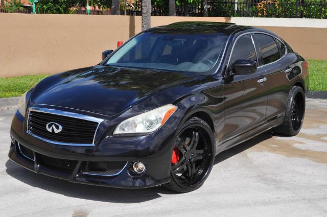 Photo 1 VIN: JN1AY1AR7BM570074 - INFINITI M56 X 