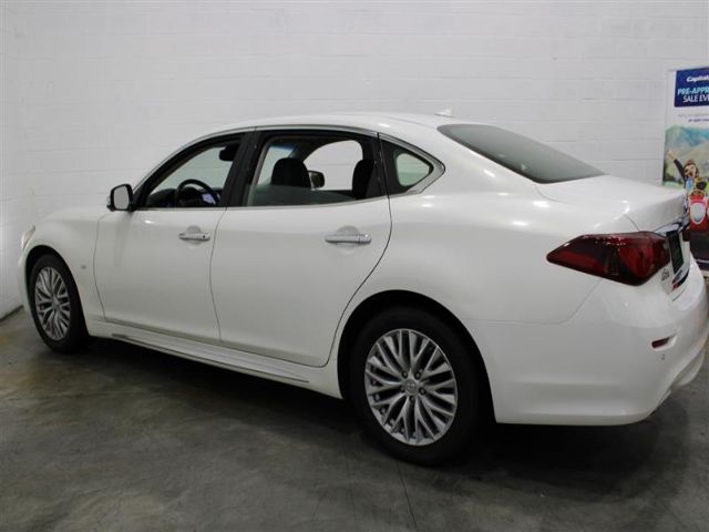 Photo 6 VIN: JN1AY1PP9FM170013 - INFINITI Q70L 