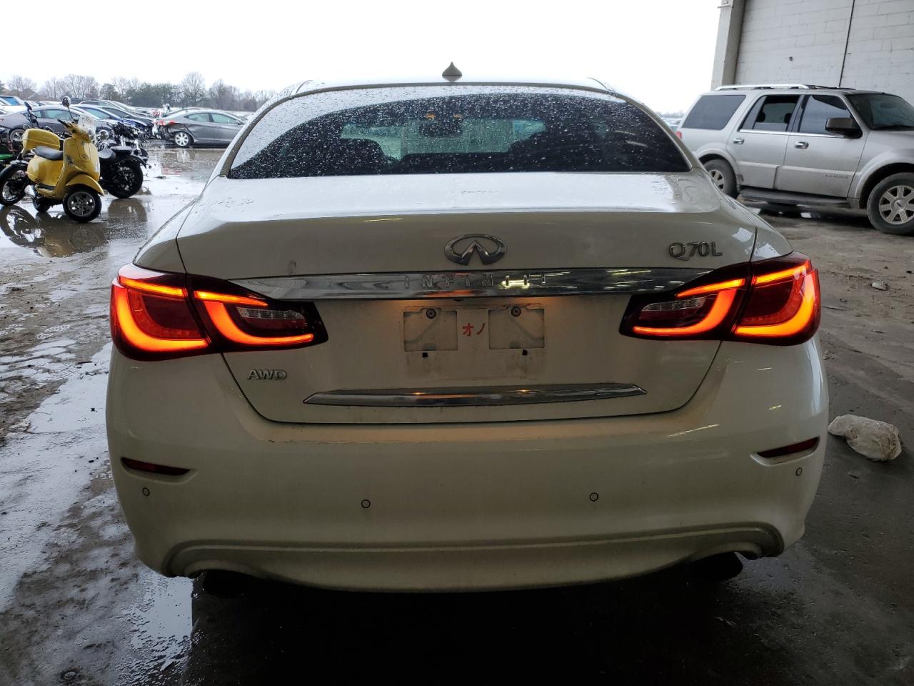 Photo 5 VIN: JN1AY1PR3KM655016 - INFINITI Q70 