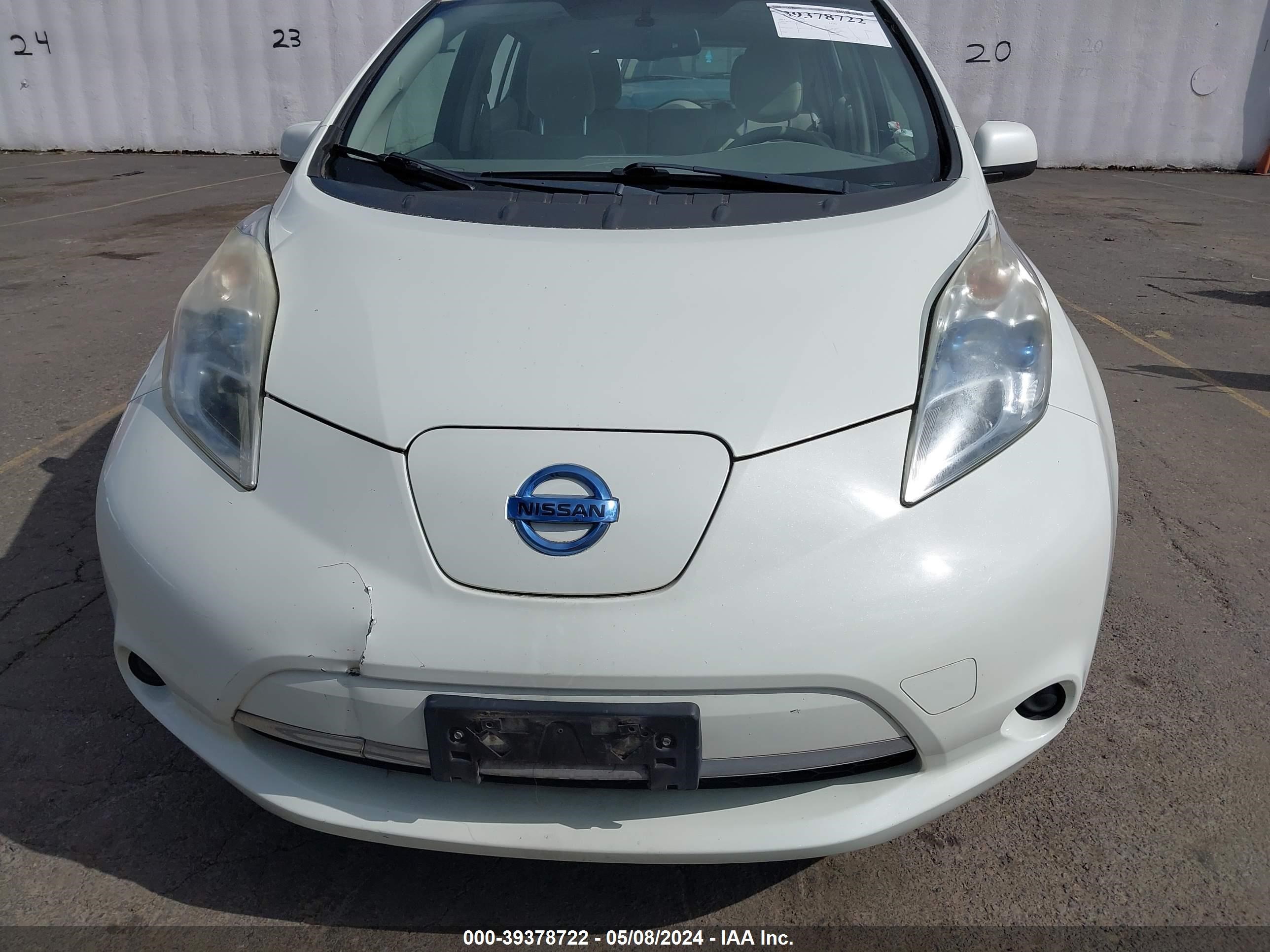 Photo 5 VIN: JN1AZ0CP1BT008566 - NISSAN LEAF 