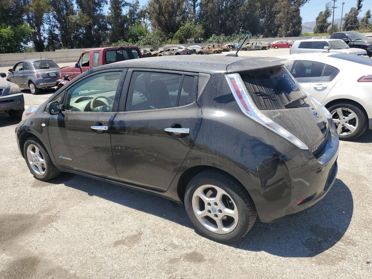 Photo 1 VIN: JN1AZ0CP2BT006132 - NISSAN LEAF 