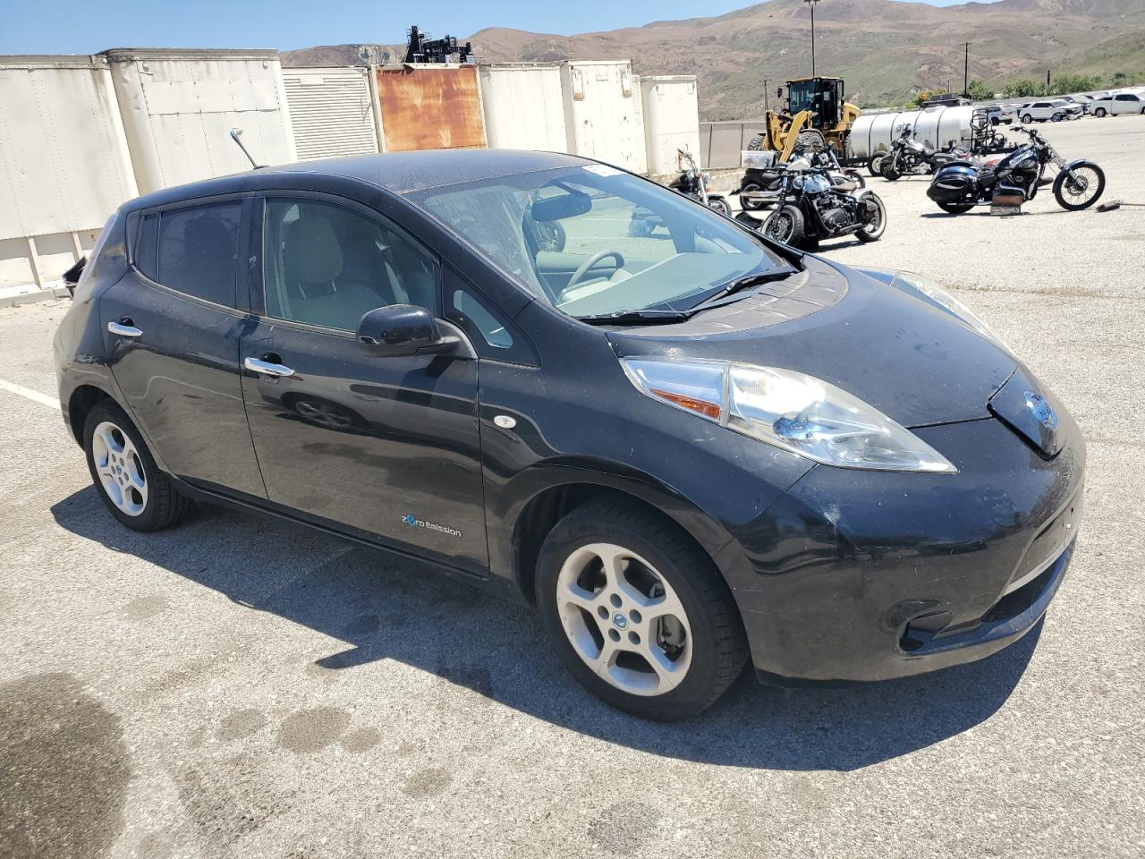 Photo 3 VIN: JN1AZ0CP2BT006132 - NISSAN LEAF 