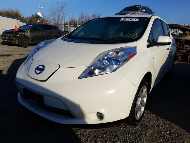 Photo 1 VIN: JN1AZ0CP3BT008908 - NISSAN LEAF SV 