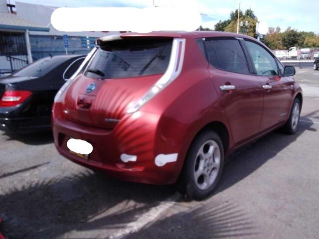 Photo 3 VIN: JN1AZ0CP4BT000865 - NISSAN LEAF 