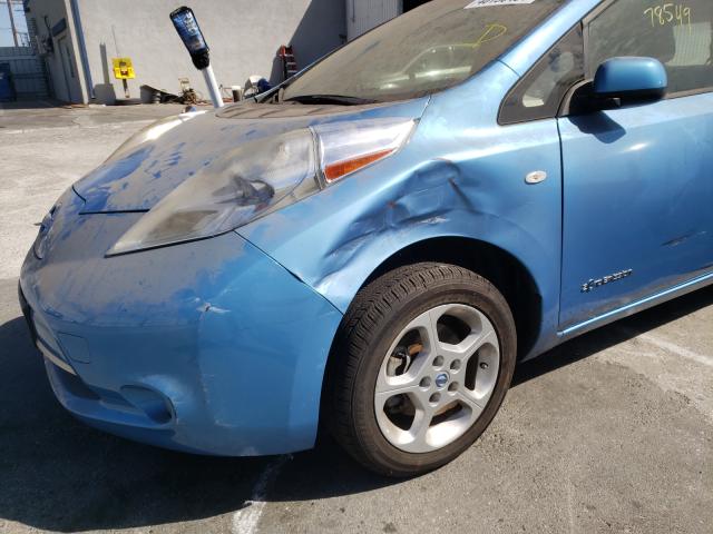 Photo 8 VIN: JN1AZ0CP4BT004950 - NISSAN LEAF SV 